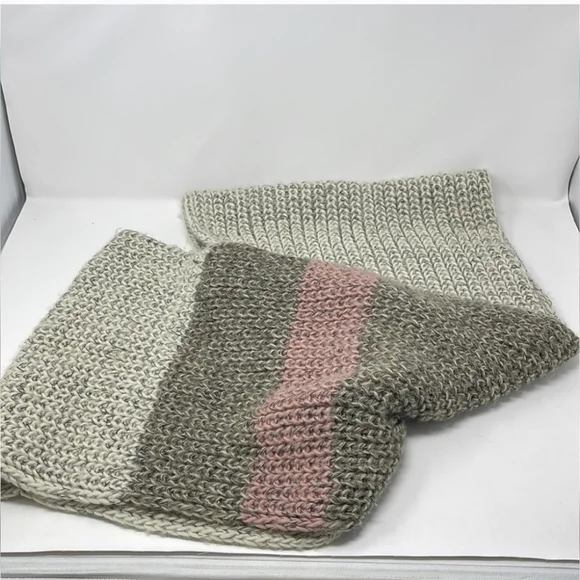 Roots Accessories Roots Chunky Infiniti Scarf Poshmark